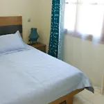 شقة Themelina