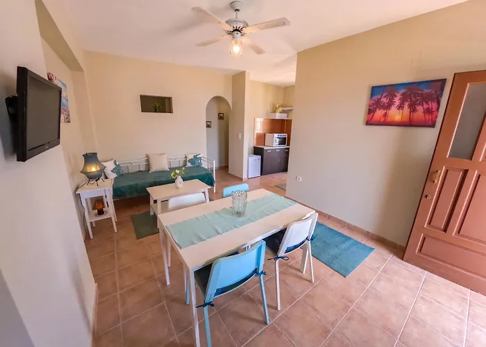 דירה Themelina *