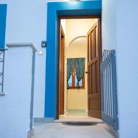 Themelina Apartment Emborios
