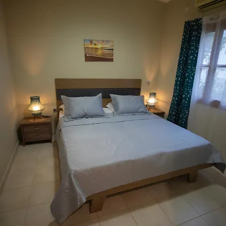 Themelina Apartment *