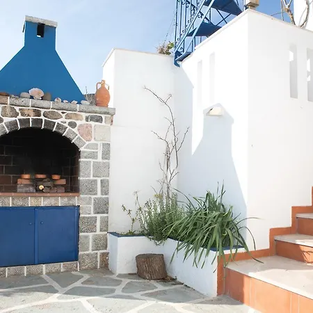 Apartment Themelina Emborios