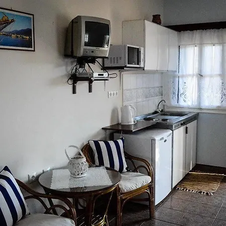 Themelina Apartament *