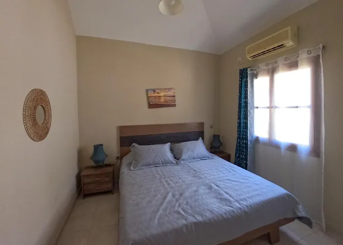 Apartament Themelina *