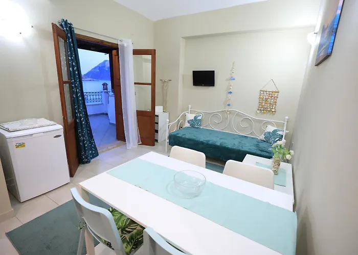 Apartament Themelina